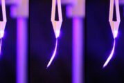 New research uncovers low-energy light can bend plastic